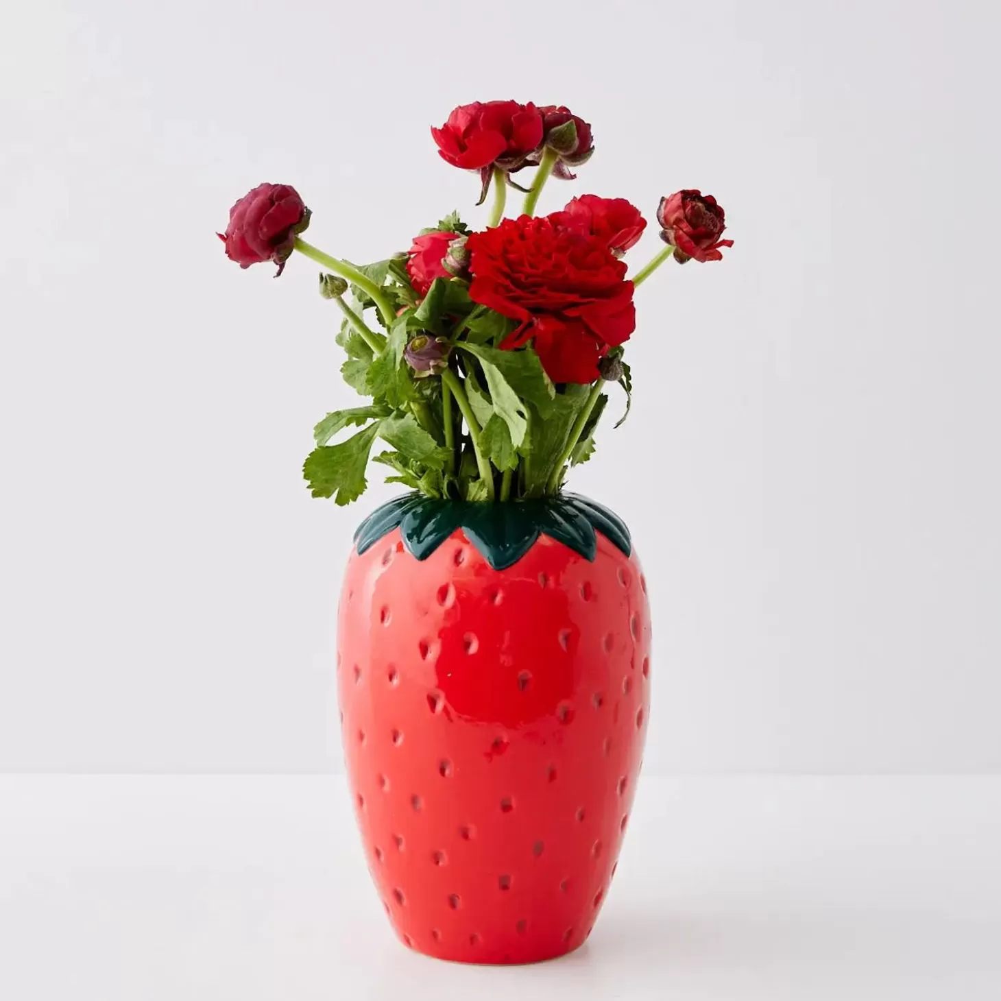 Best Sale GigiandTom Strawberry Glazed Ceramic Vase